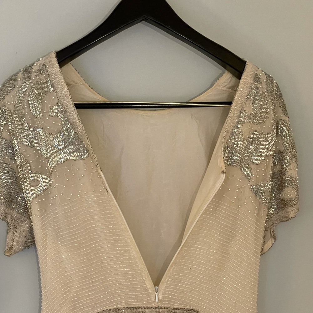VINTAGE - OLEG CASSINI SILK BEADED DRESS - Picture 7 of 15